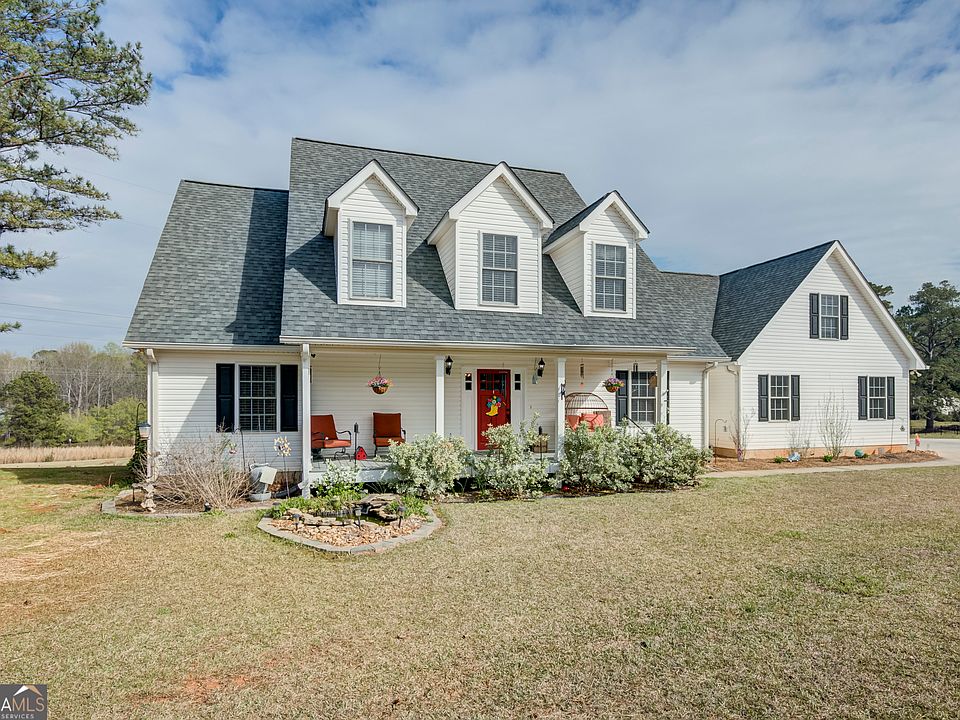 1st image of 425 Turner Rd