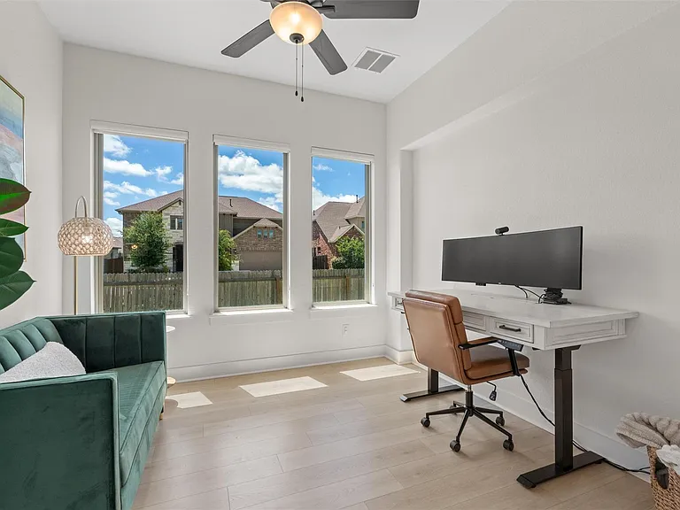 3800 Sandhill Crane Dr — Photo 10