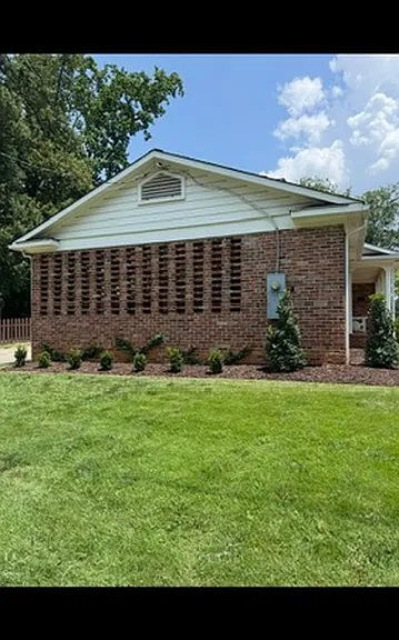 5748 Farmbrook Dr — Photo 2