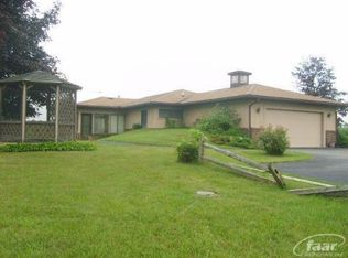 13062 Sam Hill Ln #L, Fenton, MI 48430