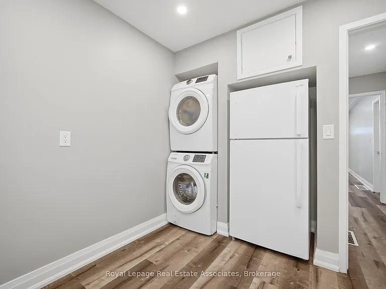 22 Saint James St #A — Photo 30