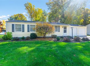 7866 Castle Rock Dr NE, Warren, OH