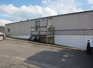 962 Irwin St, Morgantown, WV 26505