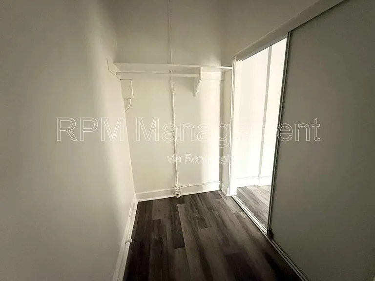 849 S Kenmore Ave #28 — Photo 3