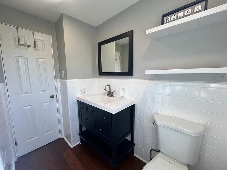 Main Bathroom