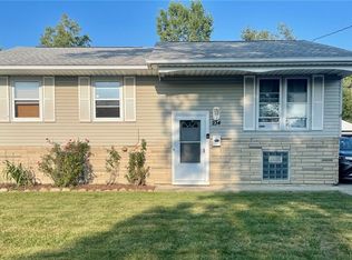 234 Maryknoll Dr, Lackawanna, NY 14218