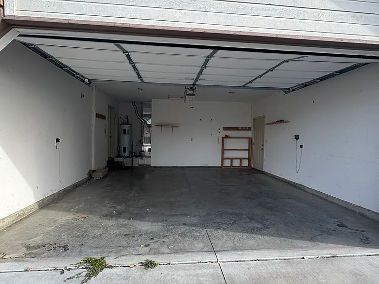 1110 SW Isaac Ln — Photo 28