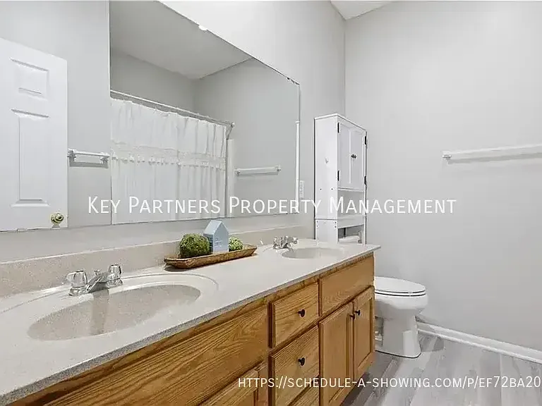 744 Woodson Ln — Photo 12