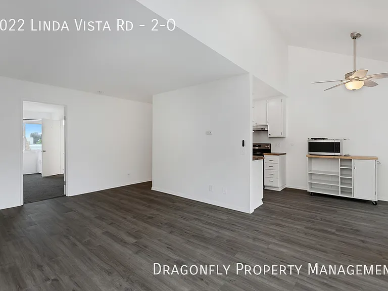 8022 Linda Vista Rd #2O — Photo 4