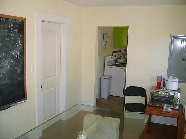 1102 NW 3rd Ave #2 — Photo 22