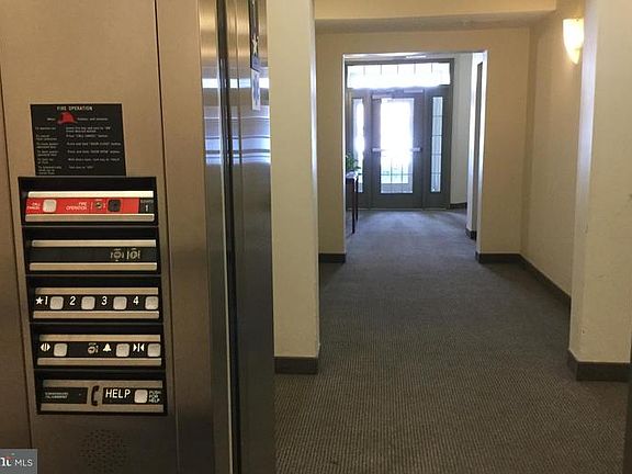 3rd image of 11623 Cavalier Landing Ct Unit 401