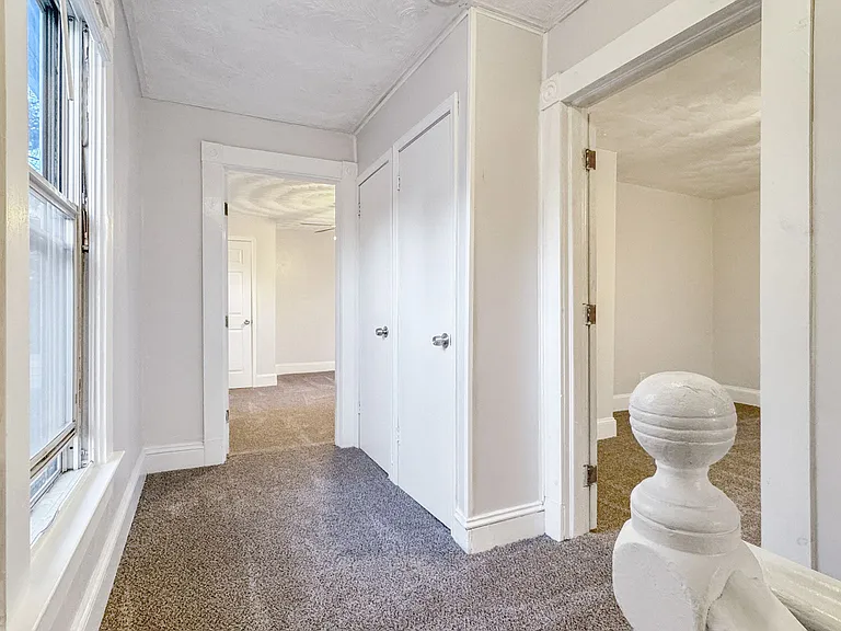 2728 E Virginia Beach Blvd — Photo 17
