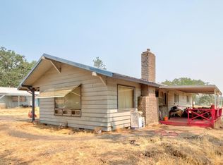 11612 Dennis Rd, Central Pt, OR 97502