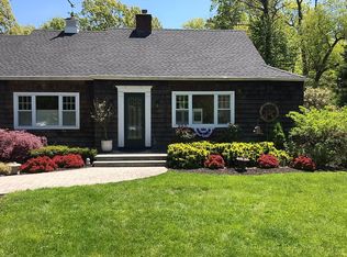 46 Soundview Dr, Northport, NY 11768