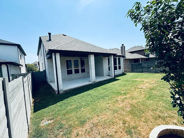 1712 Homestead Way — Photo 40