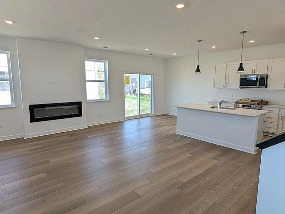 5th image of 10737 Wiles Way