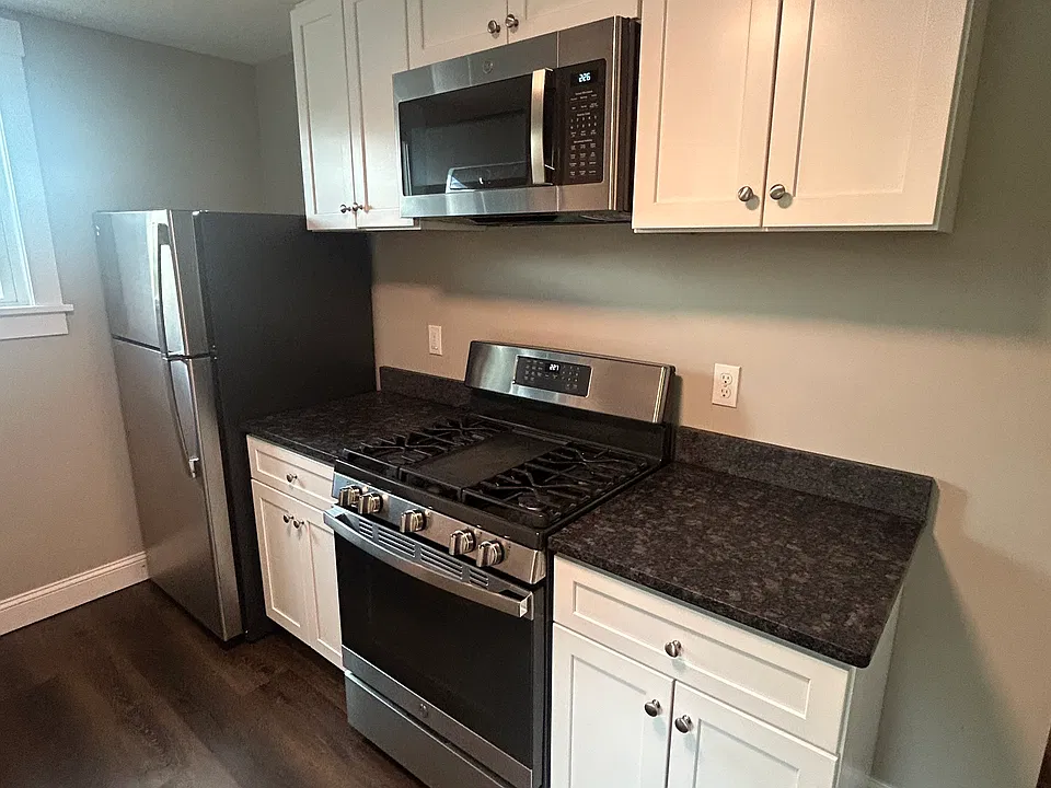 5 Oak St #3