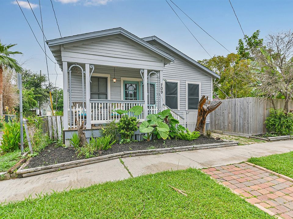1st image of 709 13th St