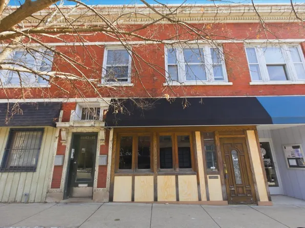 4641 N Rockwell St #2, Chicago, IL 60625