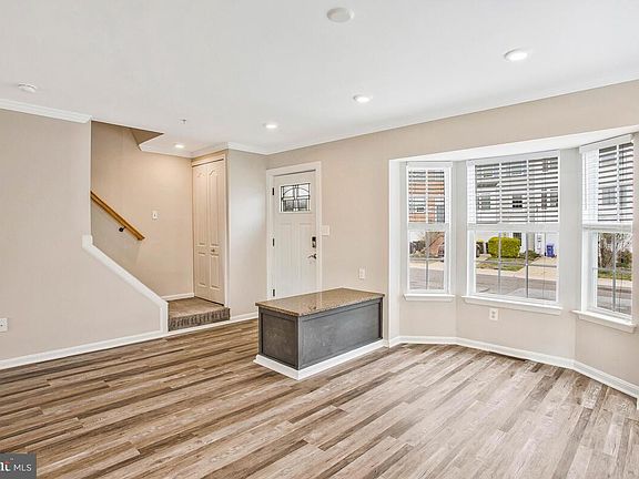 5th image of 8173 Woodland Ln