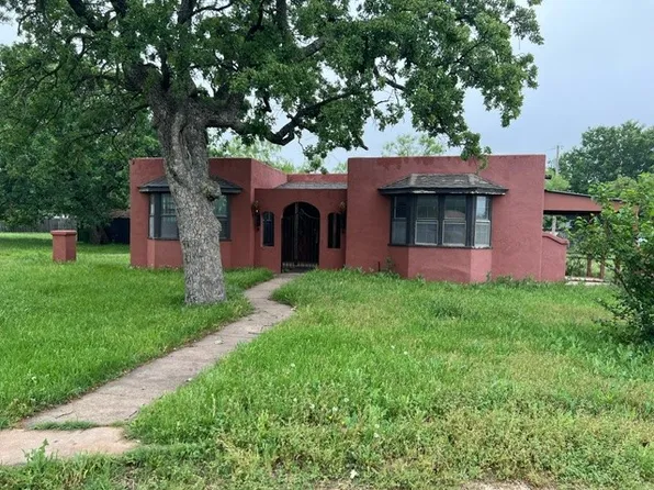 817 Tanglewood Dr, Clyde, TX 79510