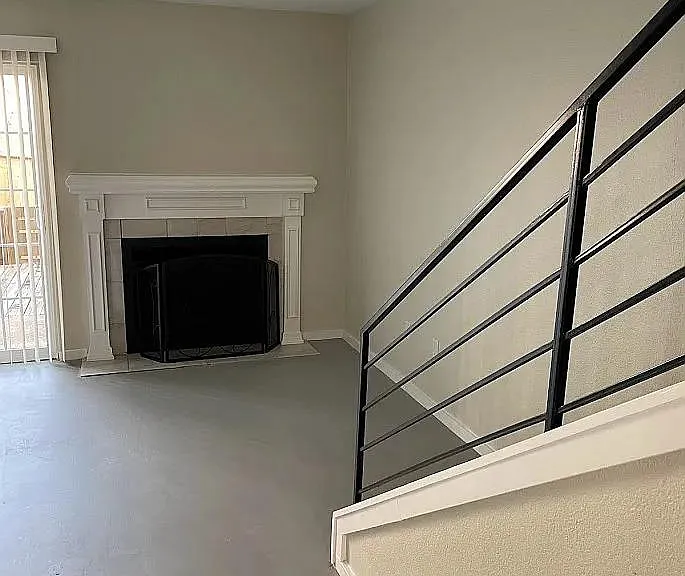 2018 W Rundberg Ln #16C — Photo 9