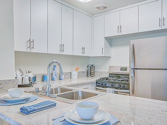 Kitchen at Villa Vicente Apartment Homes