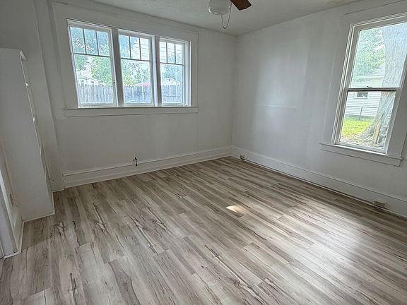 4th image of 314 E Walnut St #5