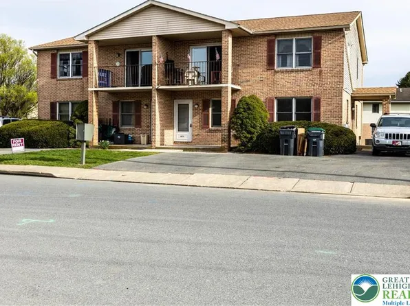 4074 Winfield Ter, Easton, PA 18045