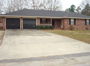 1200 Pepperidge Dr, Sumter, SC 29154