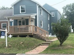 820 4th St, Oakmont, PA 15139