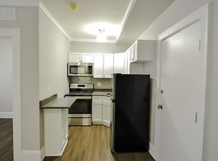925 W Lakeside Pl #209, Chicago, IL 60640