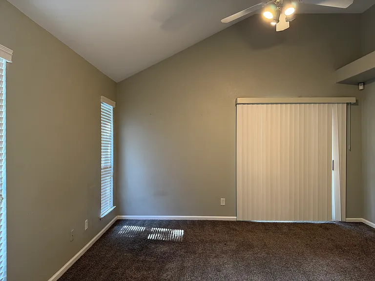 9882 N Price Ave — Photo 13