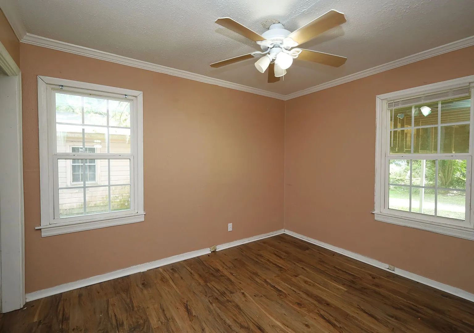 1706 N Lee St — Photo 4