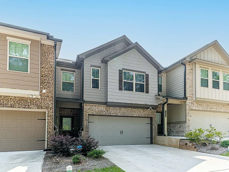 1380 Sugar Glen Ct — Photo 49