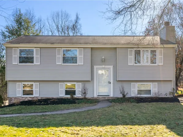 120 Raccoon Way, Gibsonia, PA 15044