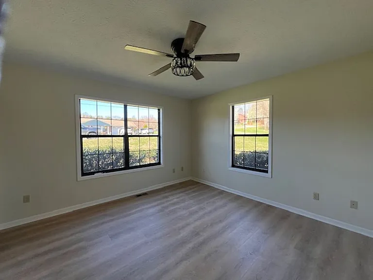 2606 Dellwood Dr — Photo 20