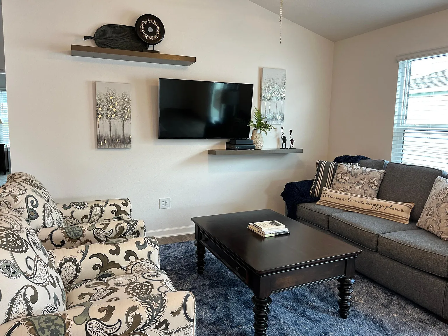 4329 Arch Way — Photo 4