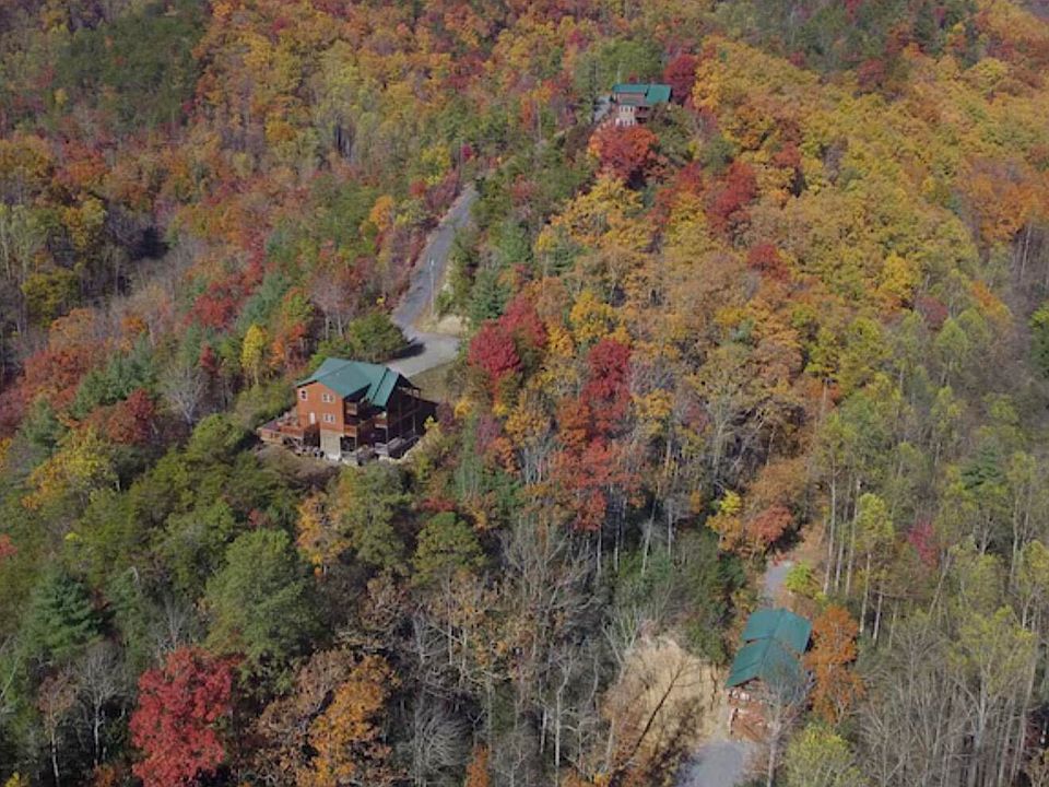 4th image of 909 Fawn Hollow Trl