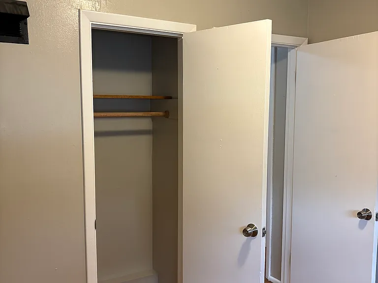 4128 Shirley Dr — Photo 3
