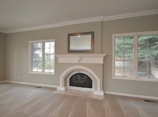 11215 S Greenbrier Dr, Idaho Falls, ID 83404