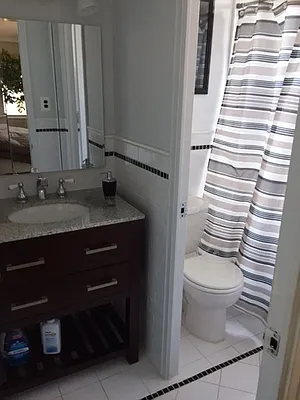 Sold by Real Estate Investors Group LLC | media 10