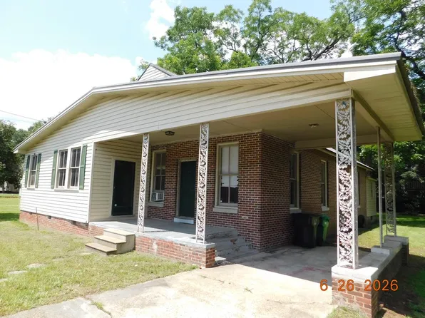 71 S Harney St, Camilla, GA 31730