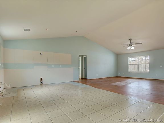 5th image of 23776 W 105th St S