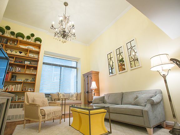 3rd image of 23 E 10th St APT 108