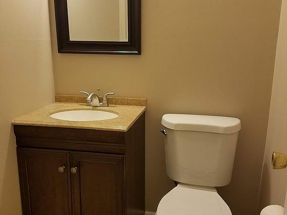 5th image of 368 Juniper Ct