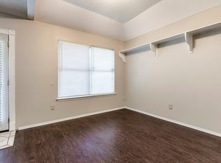 845 Applewood Dr, Cedar Hill, TX 75104