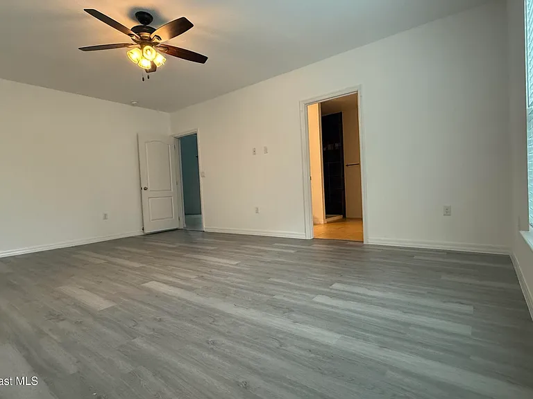 4121 Masira Ct — Photo 15