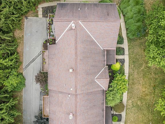 4th image of 102 Sewickley Heights Dr
