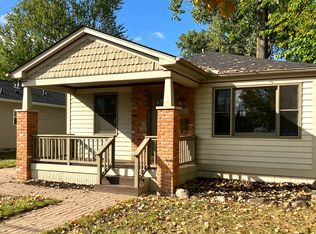 925 Woodward Hts, Ferndale, MI 48220